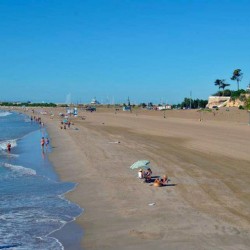 Пляж в Коста-дель-Гарраф