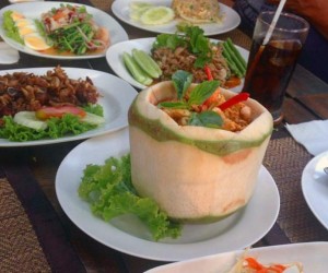 Сколько стоит еда в Паттайе